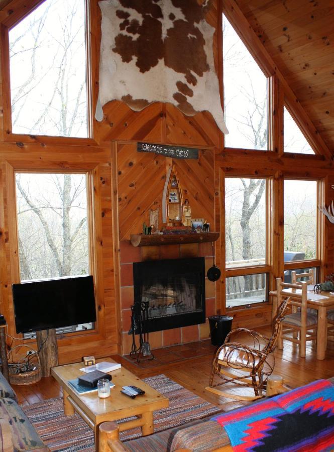 Pet-Friendly And Cozy Idles Spur Cabin With Wood Fireplace Ferguson Kültér fotó